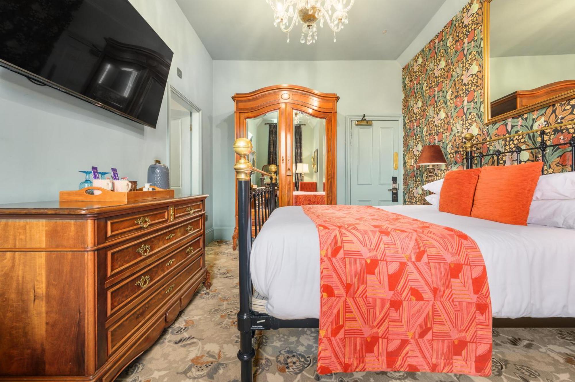 Clementine'S Guest House York Luaran gambar A room at the hotel